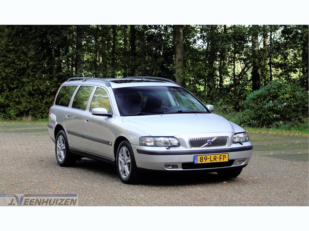 Volvo V70 2.5 T AWD | 2003 | ✅AUTOMAAT |✨Pano |⭐Stoelverwarming |