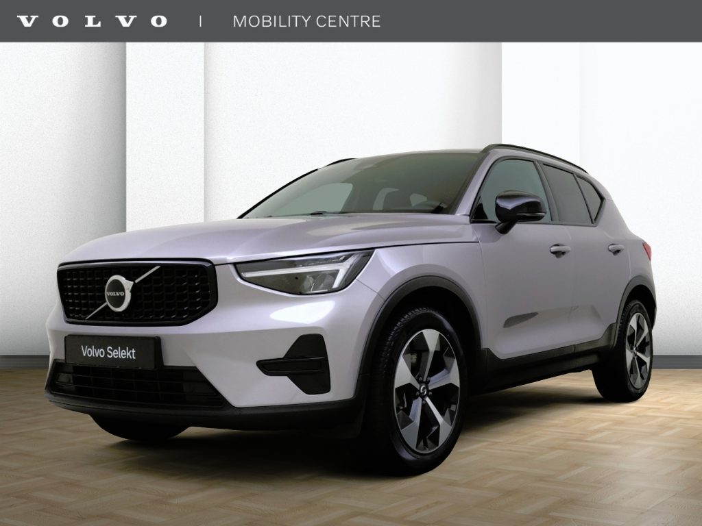 Volvo XC40 B4 Plus Dark | Trekhaak | Dodehoekdetectie | Harman/Kardon |