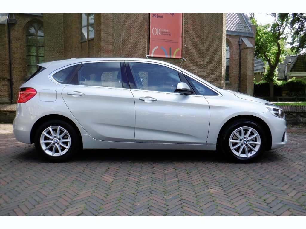 BMW 2-Serie Active Tourer Tour (f45). 218I AUT Active -PAN.DAK.PDC-STOELVERW.-BOVAG