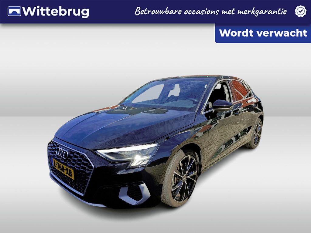 Audi A3 Sportback 30 TFSI Advanced edition / AUTOMAAT/ VIRTUAL COCKPIT/ NAVI/ PRIVACY GLASS/ CLIMATE/ LED/ 18" LMV