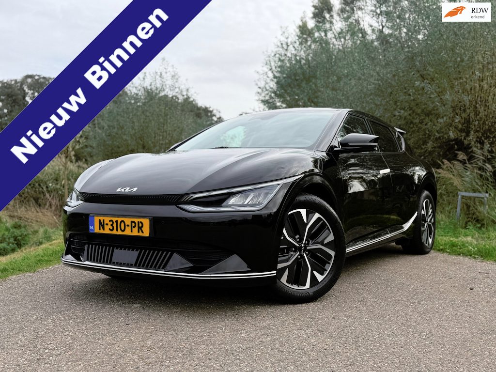 Kia EV6 Plus 77.4 kWh PLUS / Incl. BTW / 1 Eigenaar / Clima / Navi / Camera / Elektrische Voorstoelen Verwarmd & Airco / PDC / NAP