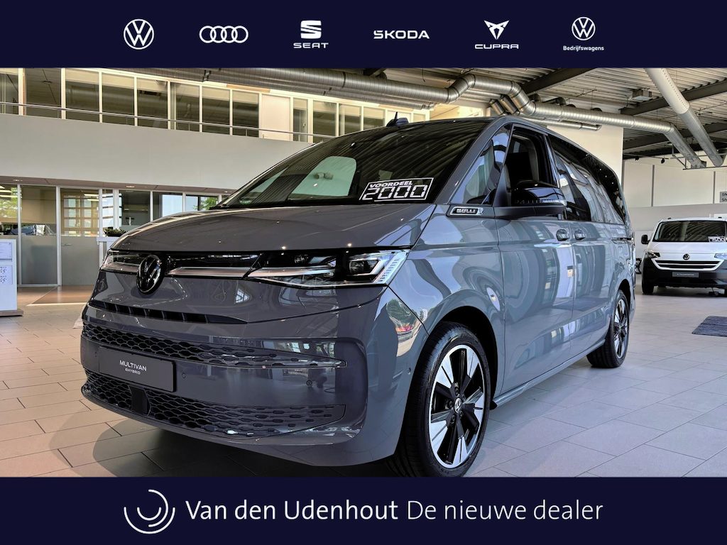 Volkswagen Multivan L2H1 PHEV 1.5TSI eHybrid 245PK 19,7kWh DSG 4Motion Bulli-Edition / 4x4 / Direct leverbaar