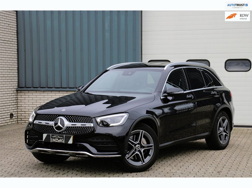 Mercedes-Benz GLC 200 Premium AMG-Line NAP Trekhaak MultiBeam Leder Orig. NL Camera Cruise Navi