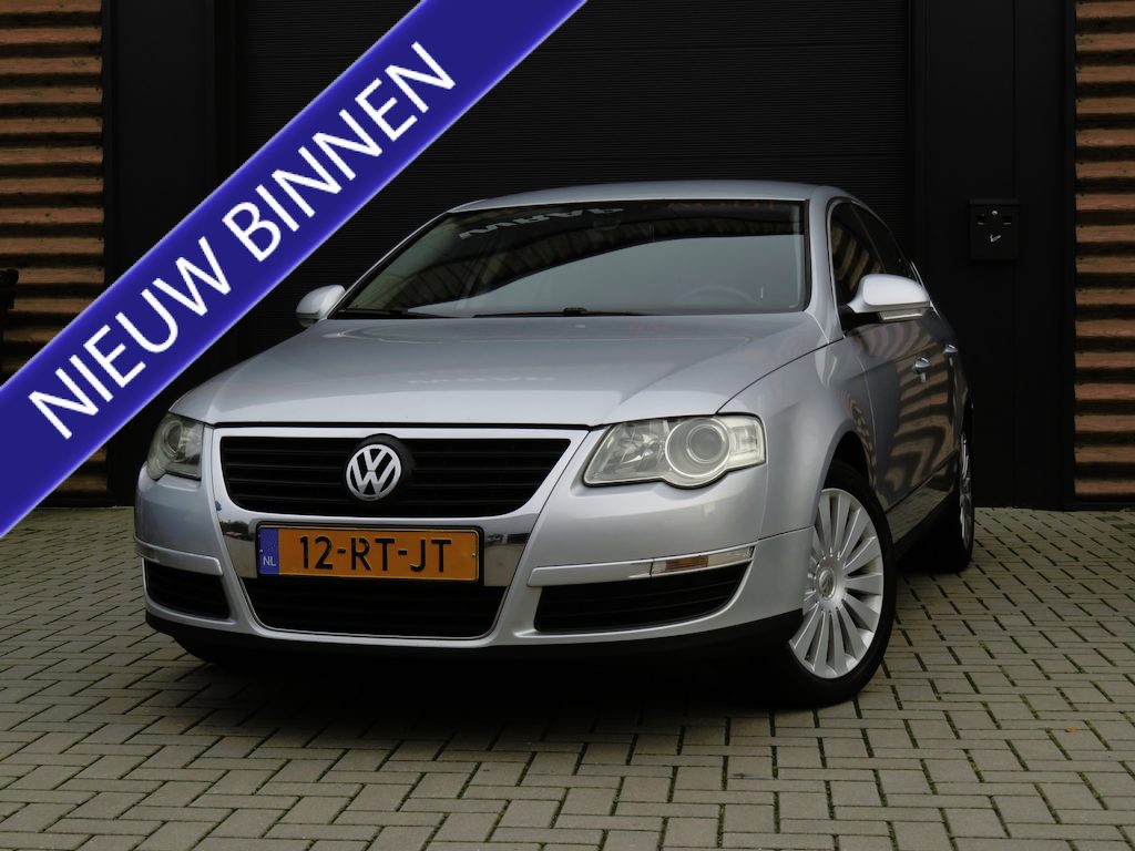 Volkswagen Passat 2.0 FSI Comfortline Airco Cr-Control 6-Bak