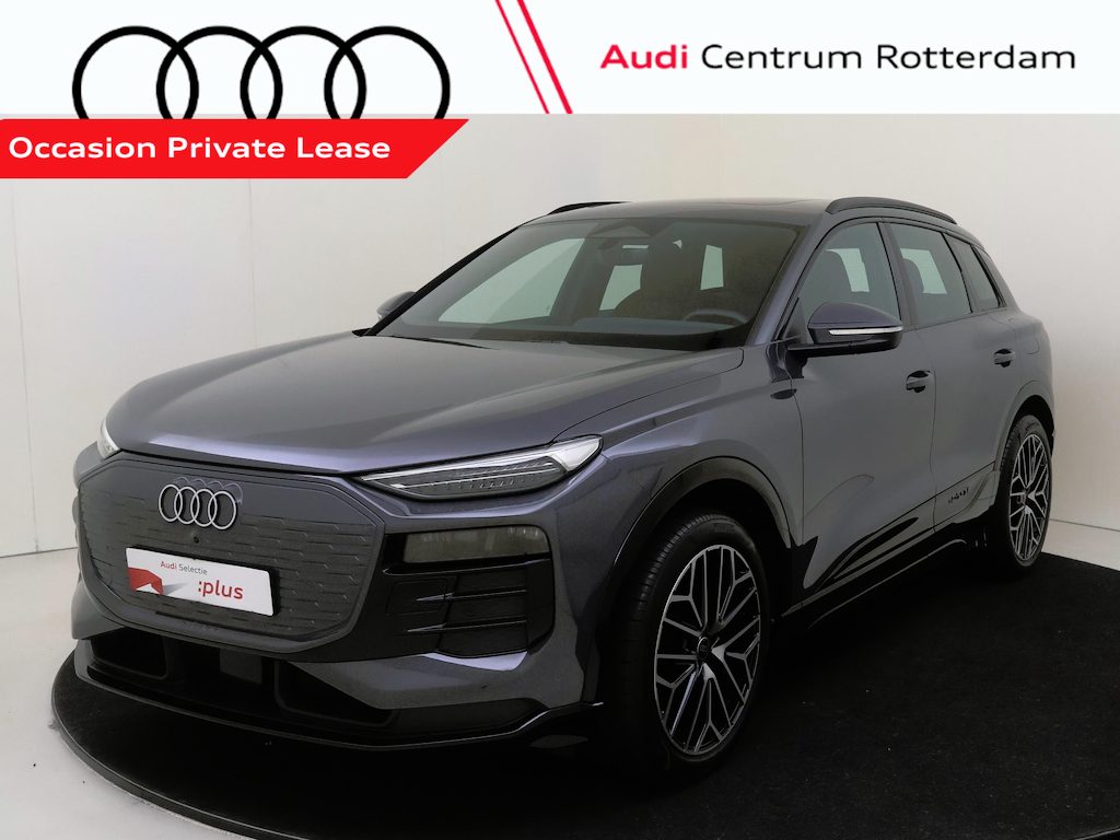 Audi Q6 e-tron S edition performance 100 kWh | SoH 97% | Panoramadak | Trekhaak | Luchtvering | Bang & Olufsen | 360 camera | Head-up display | Keyless | Sfeerverlichting |