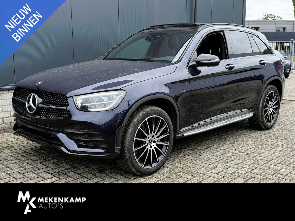 Mercedes-Benz GLC 300e 4MATIC AMG Line 20"/Panoramadak/Leder + memory/Stoelverwarming + ventilatie/Keyless/Head-up/Treeplanken/Apple Carplay & Android Auto/Alarm