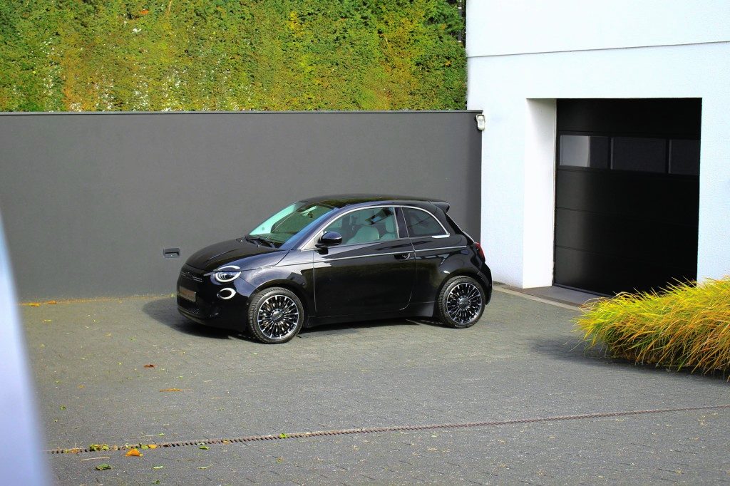 Fiat 500e 500E La Prima, Airco, DAB, Navi, Stoelverw,