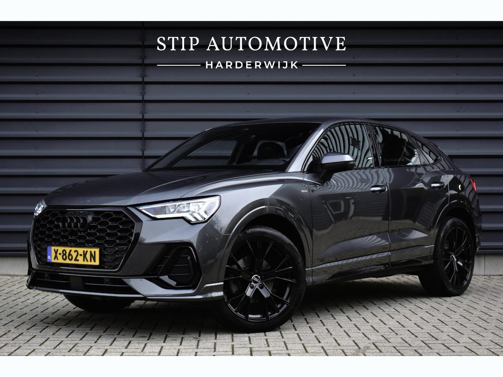 Audi Q3 Sportback 35 TFSI S Line | ACC | 20'' Wielen | Trekhaak wegkl. | Stoelverwarming | Camera | Dodehoek |