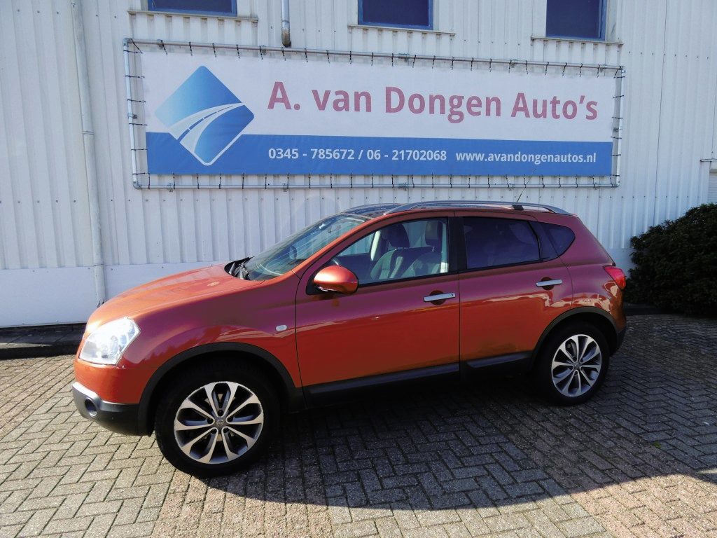 Nissan Qashqai 2.0 CONNECT EDITION Automaat,Pano,Clima,Camera