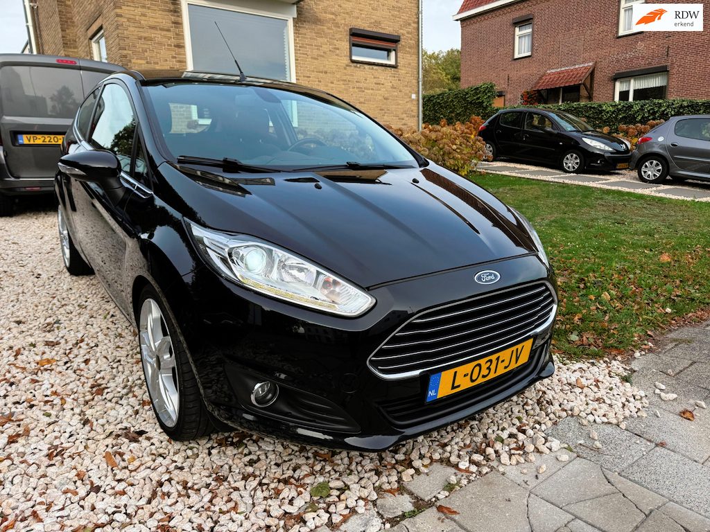 Ford Fiesta 1.0 EcoBoost Titanium Nieuwe motor.