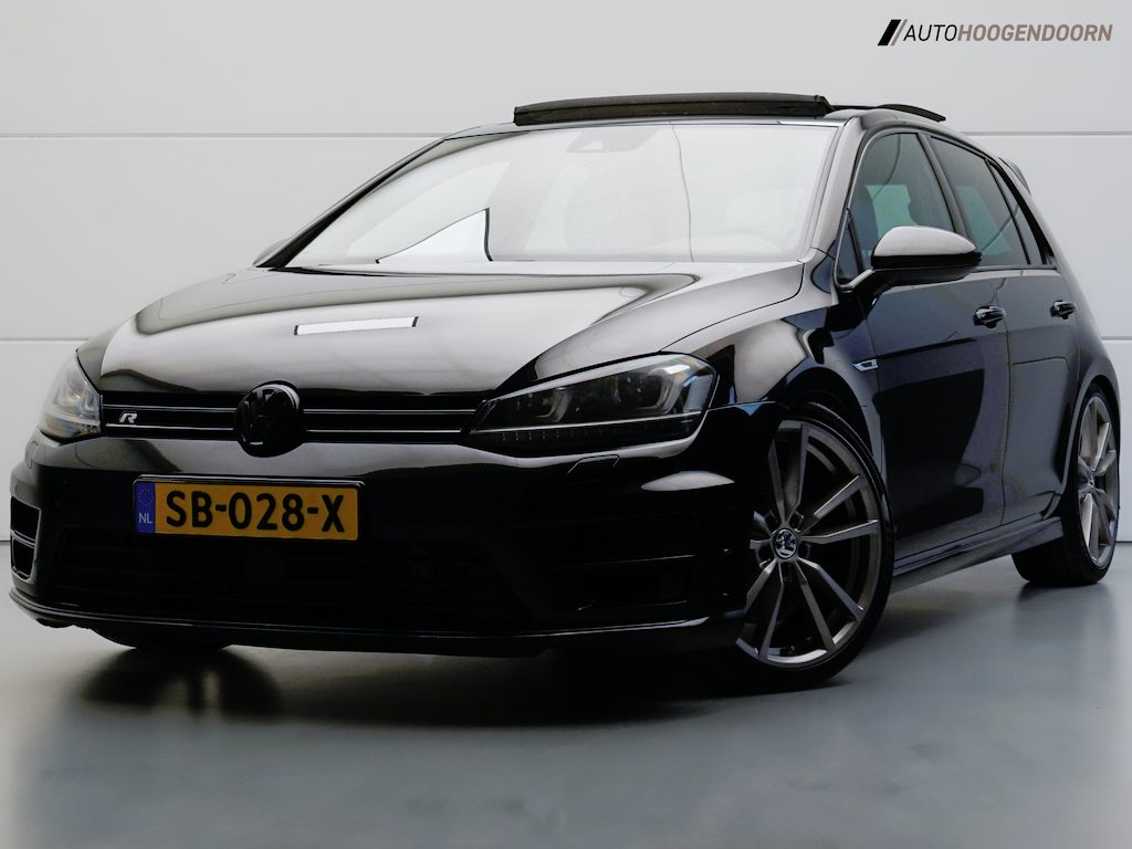 Volkswagen Golf 2.0 TSI R 4Motion 300pk (PANORAMADAK,CAMERA,LEER,ELEKTRISCHE STOELEN,STOELVERWARMING,ADAPTIVE CRUISE,NAVIGATIE)