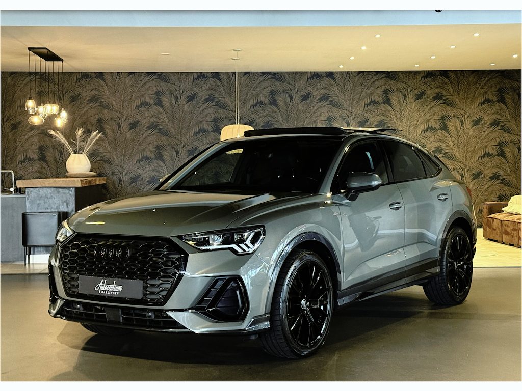 Audi Q3 Sportback 35 TFSI S Edition I Pano I Automaat