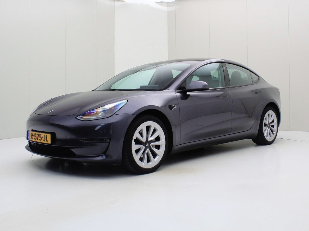 Tesla Model 3 Long-Range Dual Motor AWD