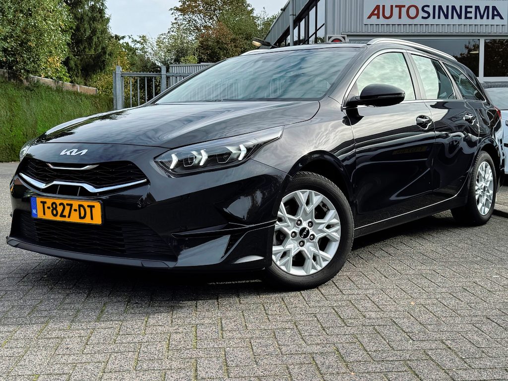 Kia Ceed Sportswagon 1.5 T-GDi DynamicLine | AUTOMAAT | All Season | Cruise Control | Camera | Climate Control |