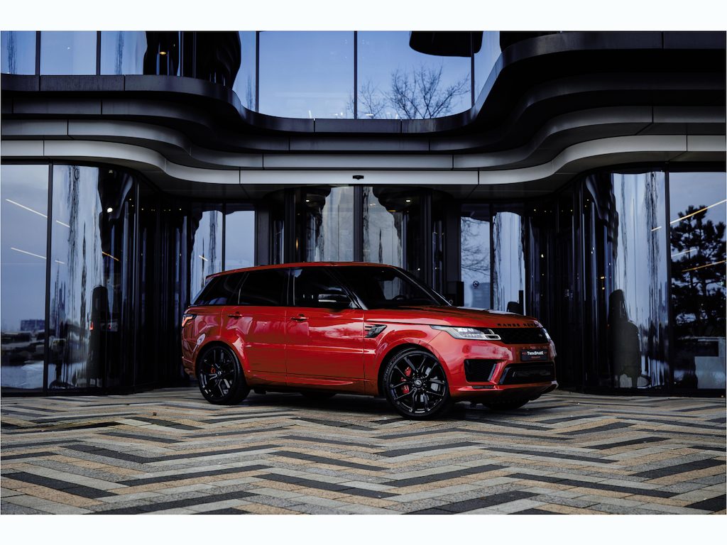 Land Rover Range Rover Sport 2.0 P400e HSE Dynamic GARANTIE Carbon LED Soft Close HUD 22 inch