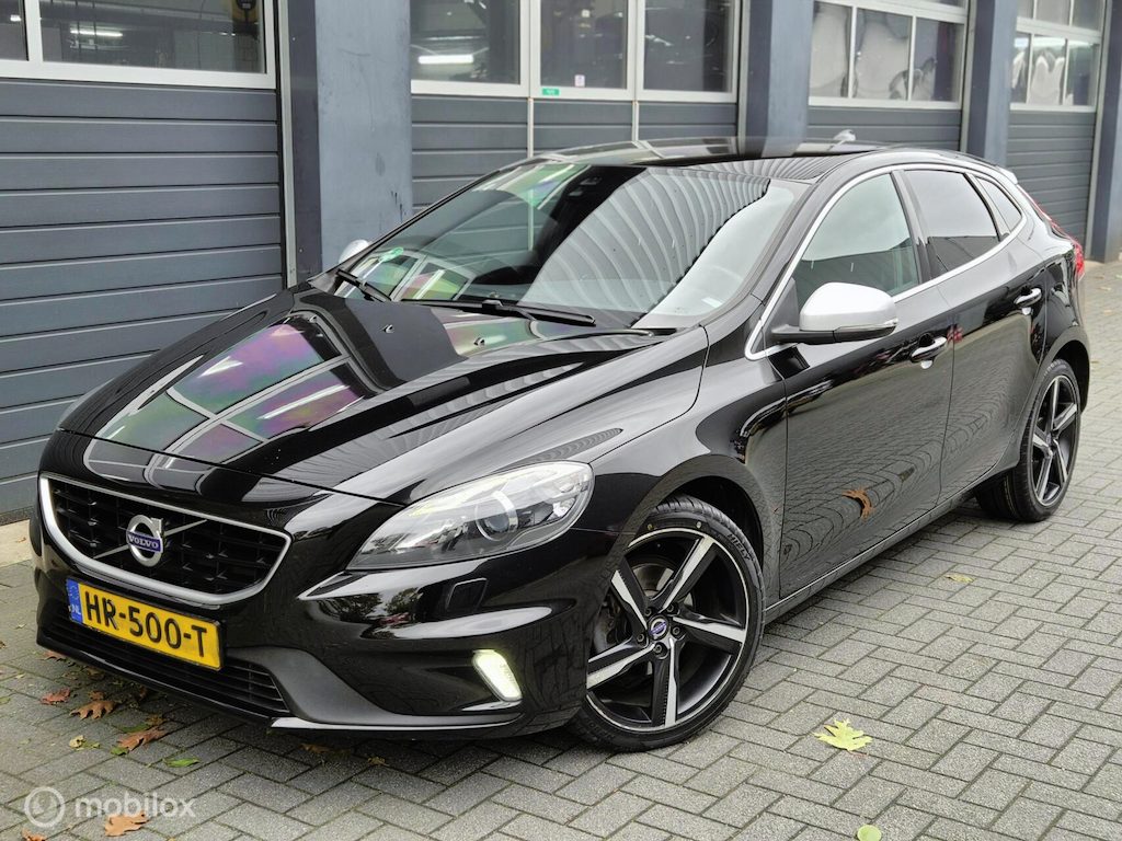 Volvo V40 2.0 D2 R-Design | XENON | CLIMA | VOORRUIT.V | PDC | CRUISE |