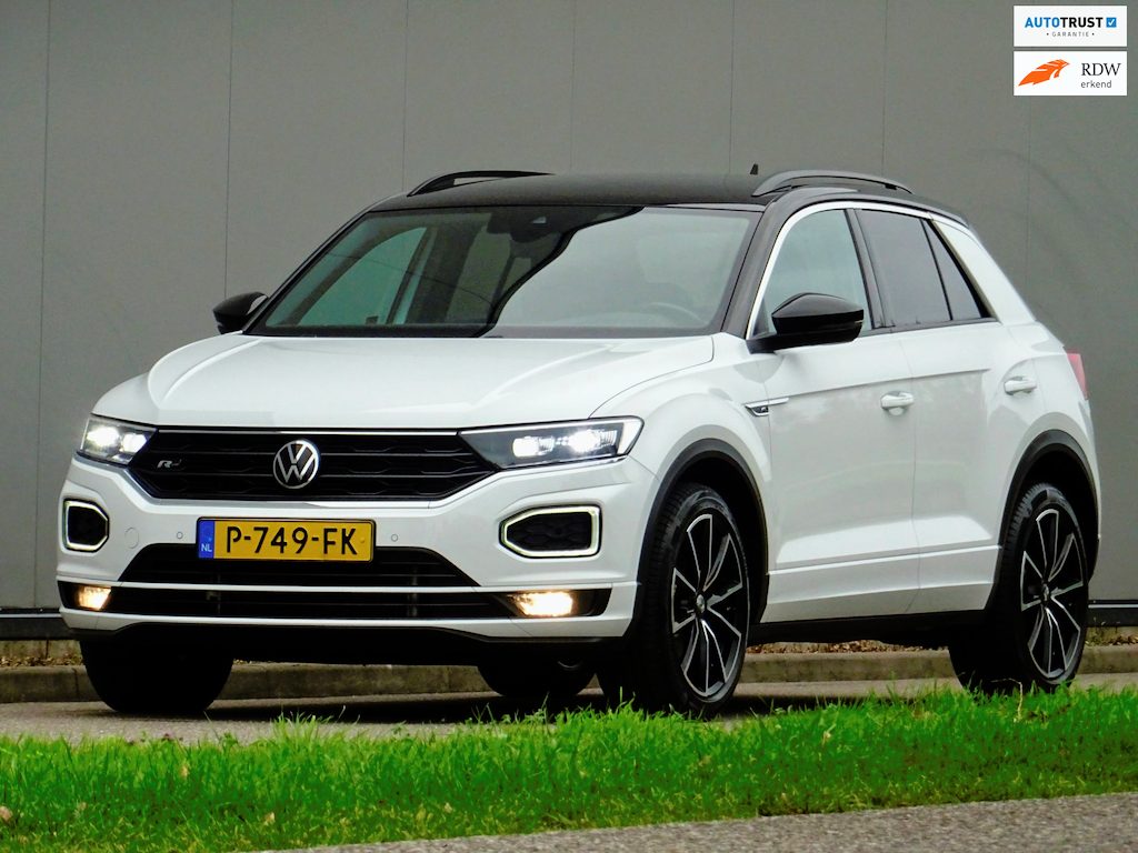 Volkswagen T-Roc 1.5 TSI R-LINE Sport AUT | LED | Alcantara | R LINE |