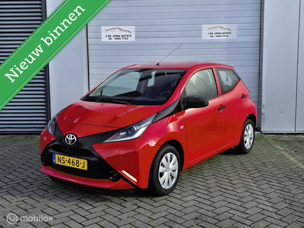 Toyota Aygo 1.0 VVT-i x-now 77000km! Nieuwe banden!