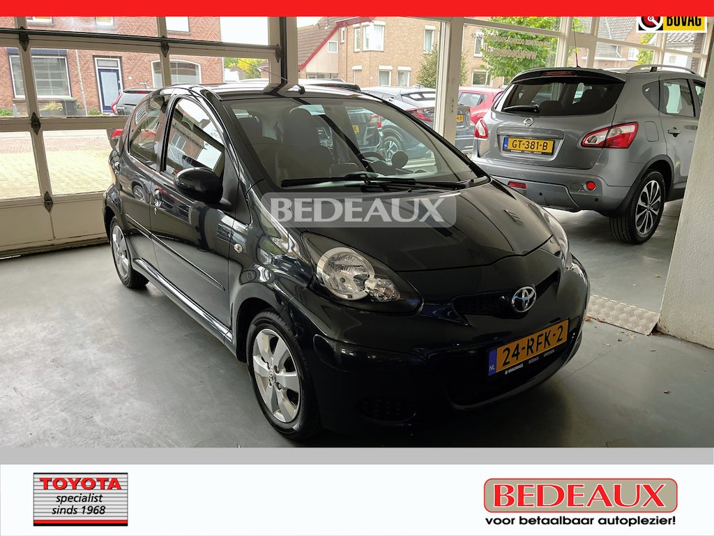 Toyota Aygo 1.0-12V Aspiration Green Navigator- AUTOMAAT, Bij Toyota specialist