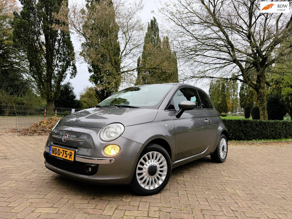 Fiat 500 1.2 Lounge | Pano dak | Lage KM's | Airco | Sport