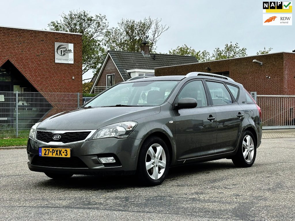 Kia Ceed Cee'd Sporty Wagon 1.4 CVVT Seven Navigatie*Cruise*Trekhaak*Airco*LM velgen*APK*