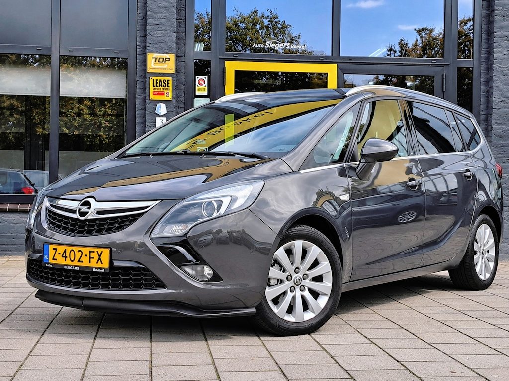 Opel Zafira Tourer 1.4 Innovation 7P | Trekhaak | Stoelv + Stuurv | Camera + Sensoren | Leder | Climate Control