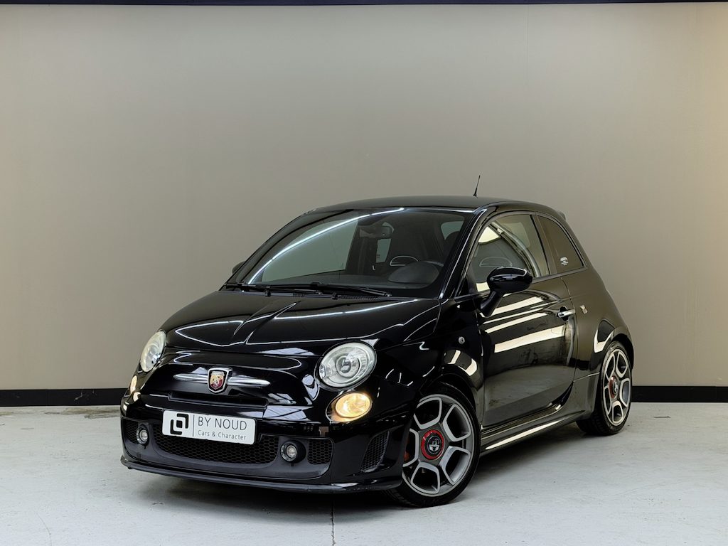 Fiat 500 1.4-16V Abarth, 135Pk, 2009, Origineel Nederlands, Volledige historie, leder interieur, Airco, Lichtmetalen velgen, Xenon koplampen,