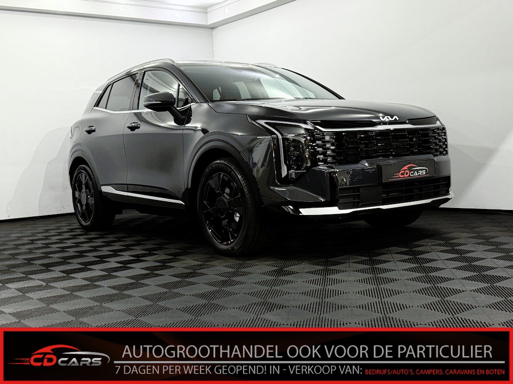Kia Sportage 1.6 T-GDi Plug in Hybrid DynamicLine Camera, Apple carplay, Navi, Winterpakket, Elektrische achterklep, Rijstrook correctie, Cruise control adaptief, 7 jaar garantie