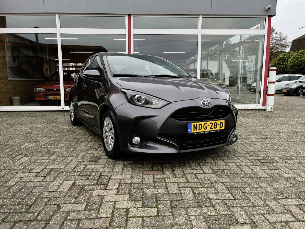 Toyota Yaris 1.5 Hybrid Active stoelverwarming stuurverwarming