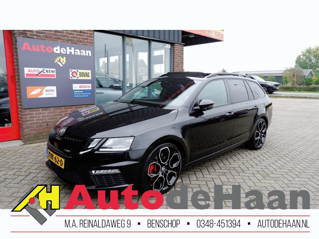 Skoda Octavia Combi RS 245 Pano/Canton/ACC/AHK/Keyless/Clima/LED