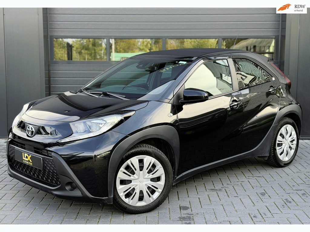 Toyota Aygo X 1.0 VVT-i S-CVT Play|Open dak|Camera|Automaat|