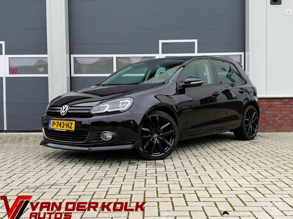 Volkswagen Golf 1.4 TSI Highline | Alcantara | Xenon | CarPlay | Stoelverwarming | Climate | Navigatie