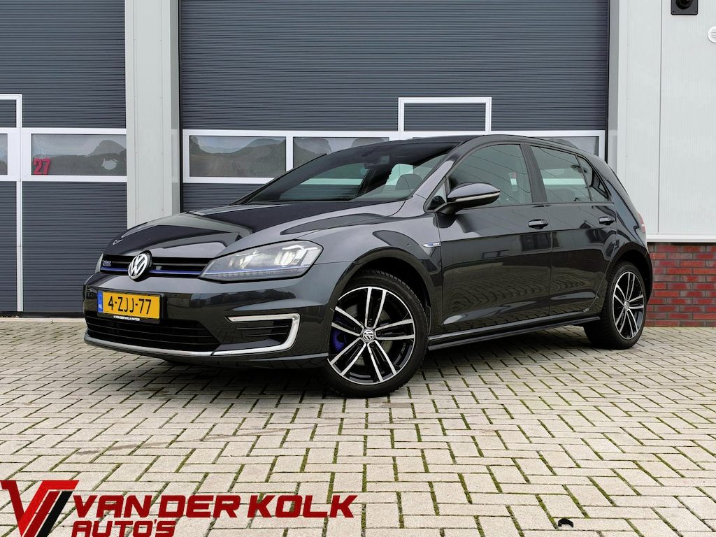 Volkswagen Golf 1.4 TSI GTE | LED | Navigatie | Cruise | Climate | Trekhaak