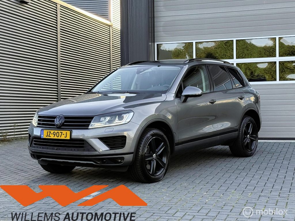 Volkswagen Touareg 3.0 TSI Hybrid Highline DSG|Pano|ACC|Trhk