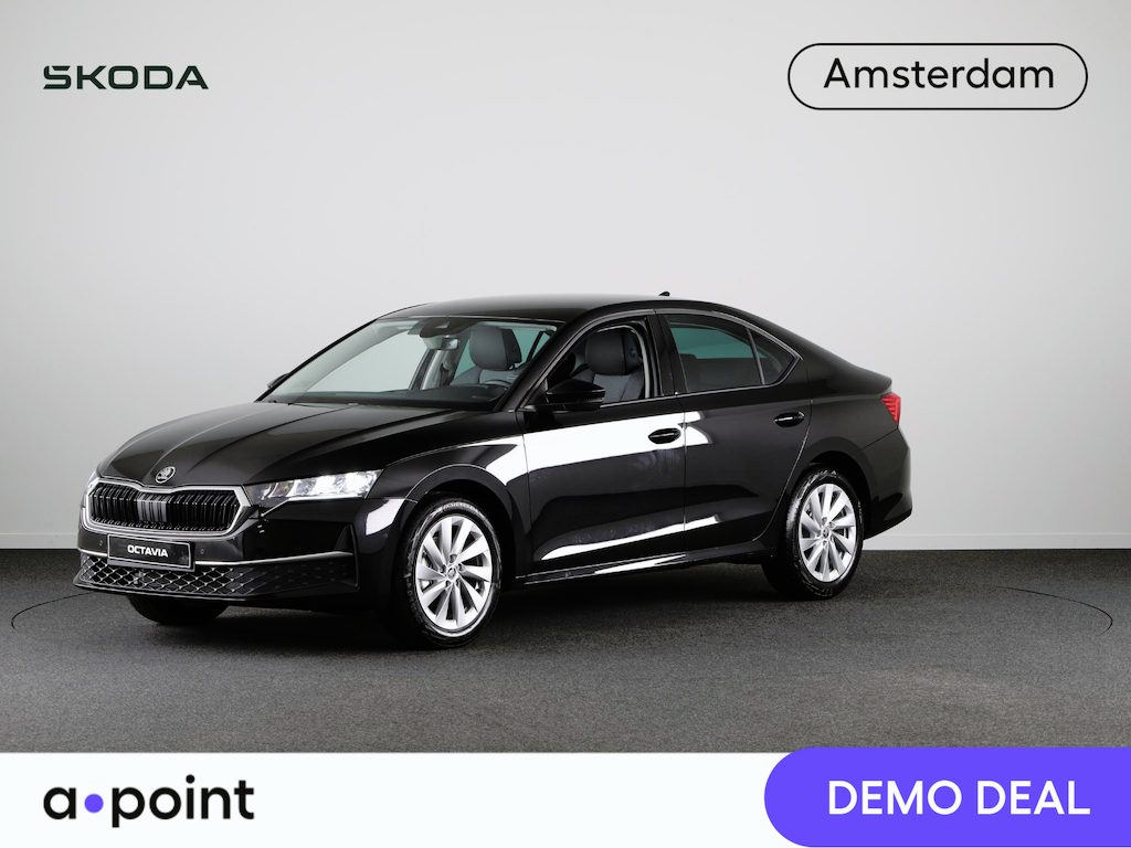 Skoda Octavia Business Edition 1.5 TSI 115 pk Automaat | Verlengde garantie | Navigatie | Parkeersensoren | Achteruitrijcamera | Keyless | Adaptieve cruise control | Verwarmbare voorstoelen