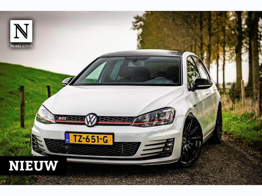 Volkswagen Golf 2.0 TSI GTI Performance|Pano |Leder |Carplay