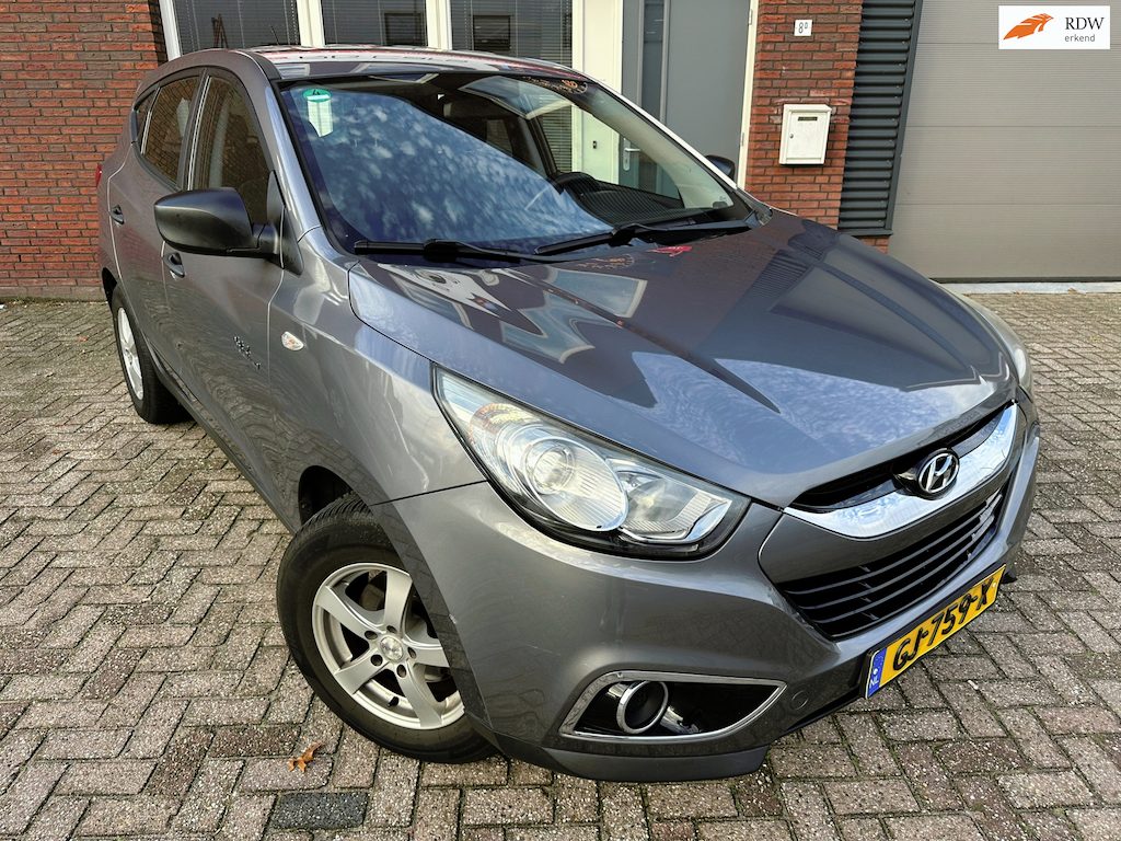 Hyundai ix35 1.6i GDI Dynamic / PDC / Cruise / Weinig km