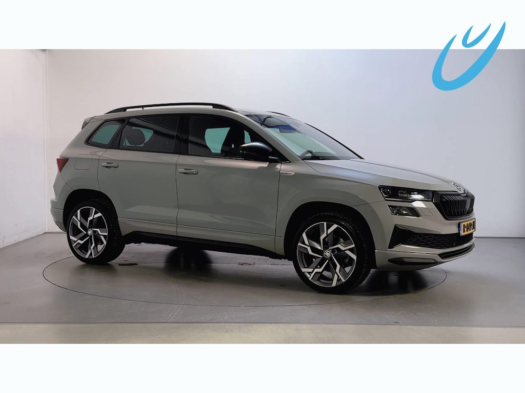 Skoda Karoq 1.5 TSI 150pk DSG ACT Sportline Business Camera Stoelverwarming Navigatie Sfeerverlichting