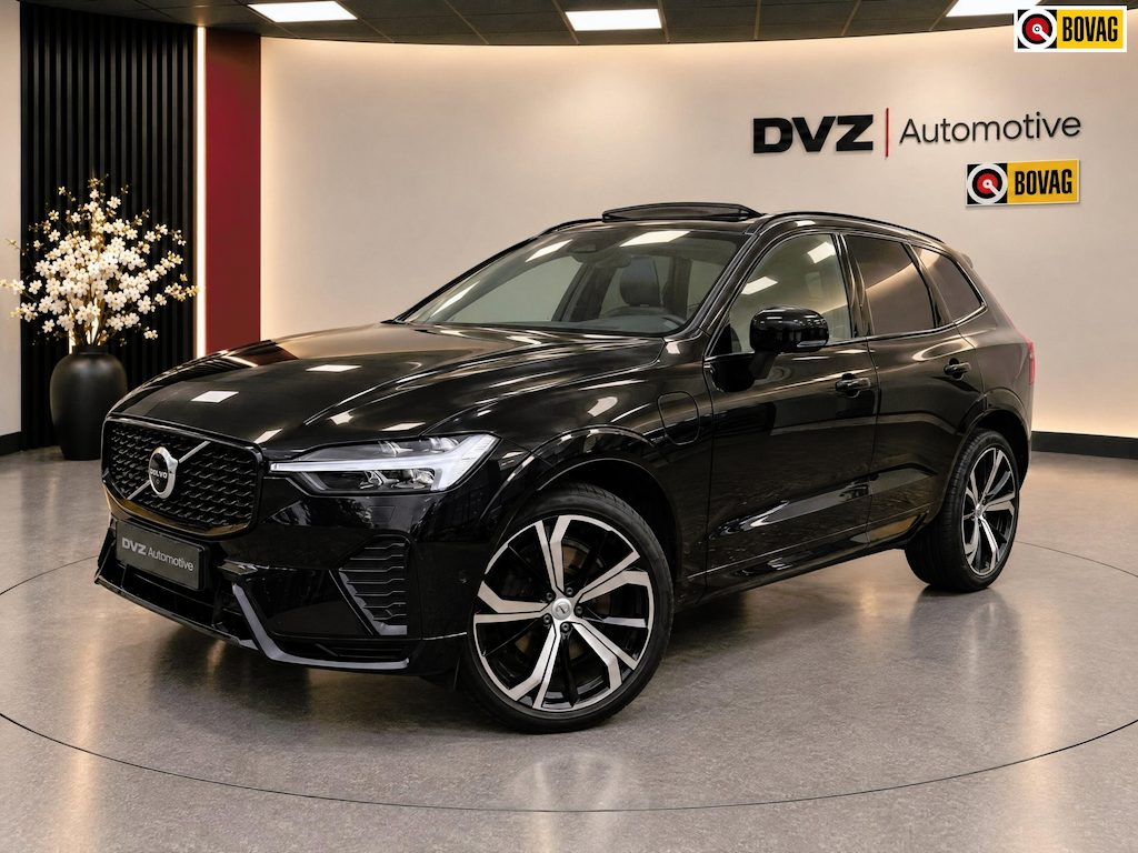 Volvo XC60 2.0 T8 PHEV 455PK AWD Plus Dark | SOH 97% | Pano | H/K Sound | Surround View | BTW