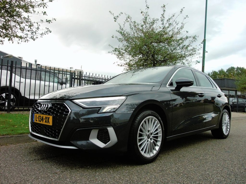 Audi A3 Sportback 30 TFSI Advanced edition