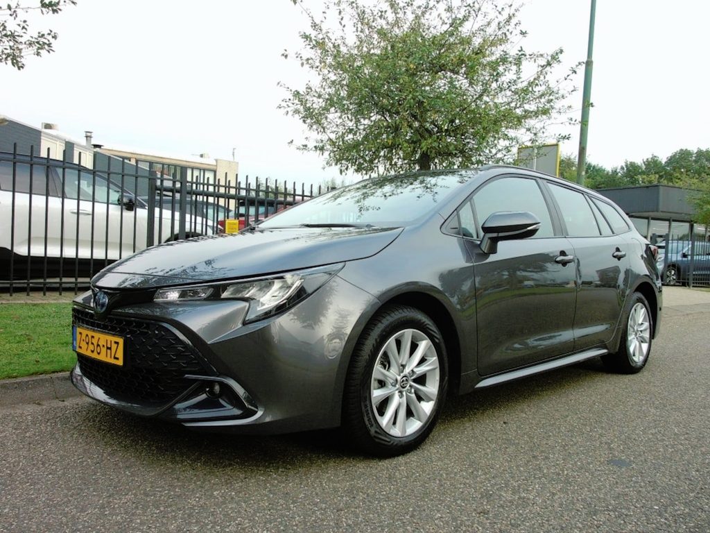 Toyota Corolla Touring Sports Hybrid 140 Active