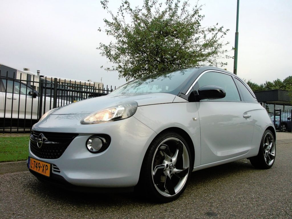 Opel Adam 1.0 Turbo Rocks