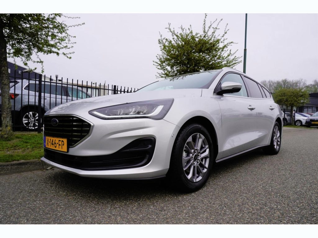Ford Focus Wagon 1.0 EcoBoost Hybrid Titanium