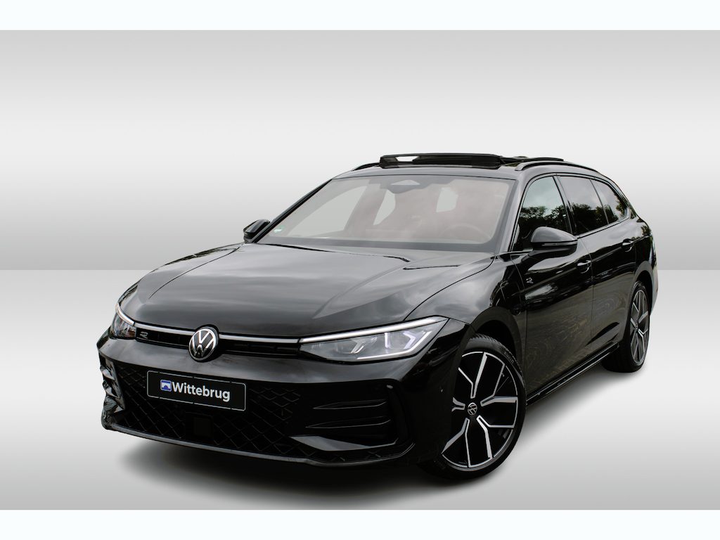 Volkswagen Passat Variant 1.5 eHybrid 272pk DSG R-Line Black Style / Panorama dak / Leder / Head up / Harman Kardon / IQ LED / 19 inch / Wegkl trekhaak / Garantie tot 11-09-2030 // 100.000km / VW