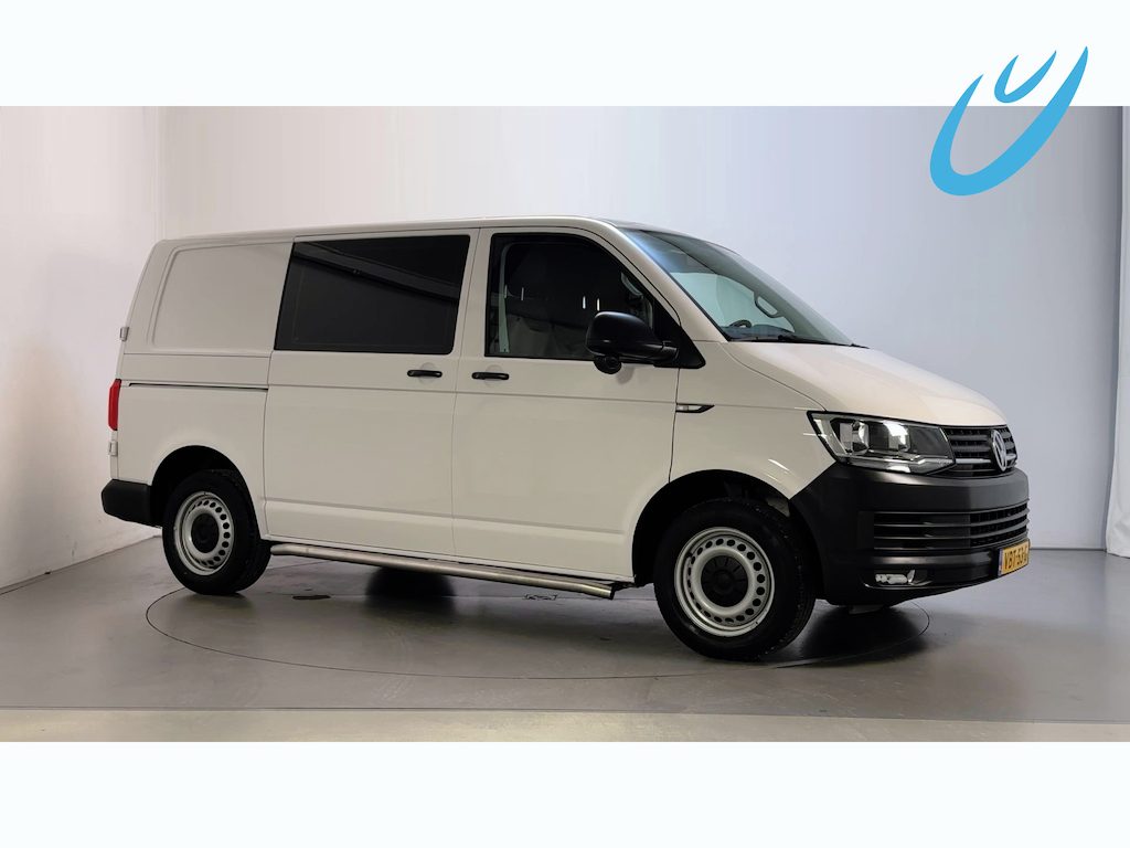 Volkswagen Transporter 2.0 TDI 102pk L1H1 Highline Navigatie Parkeersensoren Cruise Control DAB+