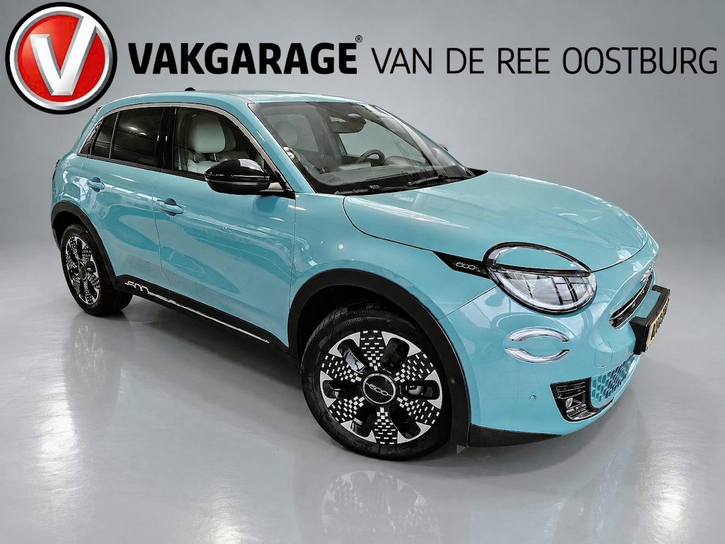 Fiat 600 1.2 Hybrid La Prima