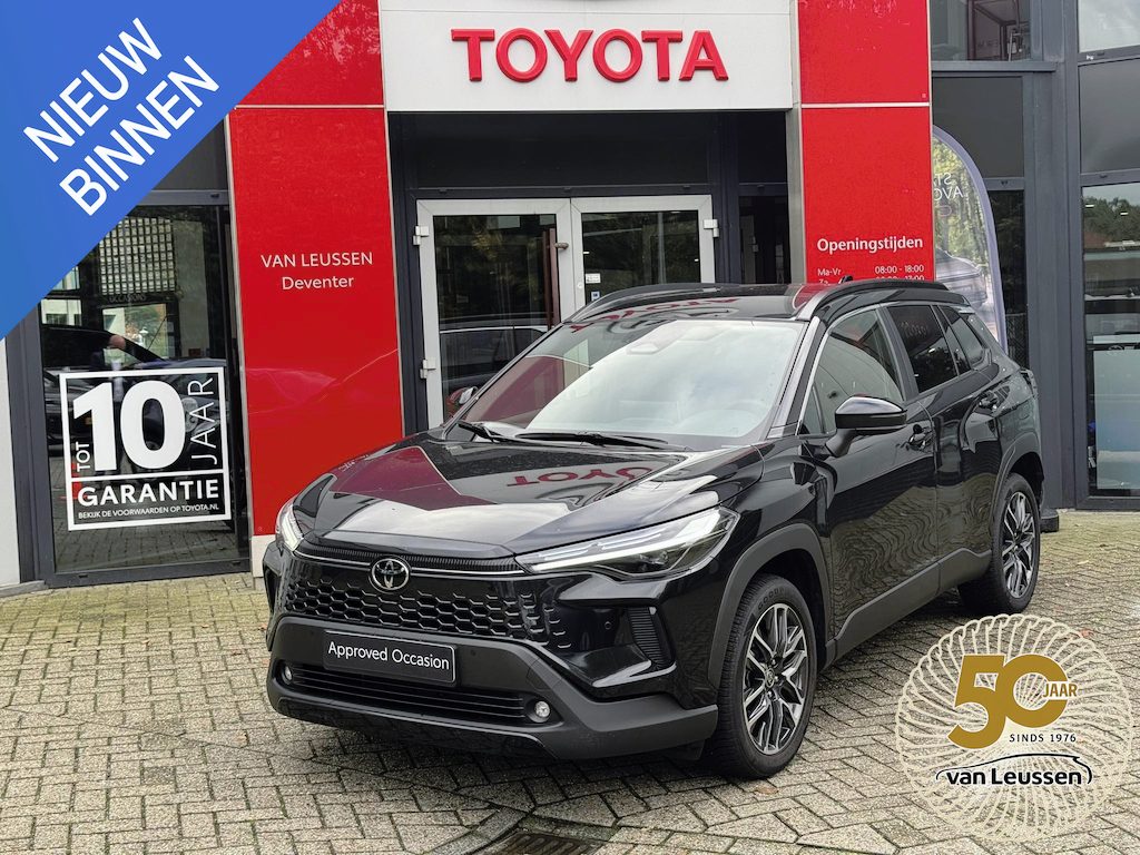 Toyota Corolla Cross Hybrid 140 Dynamic NIEUW MODEL! STOEL/STUURVERW BLIND SPOT EL-ACHTERKLEP NAVI PARK-SENSOREN APPE/ANDROID 18'' LM-VELGEN CAMERA AD-CRUISE CLIMA