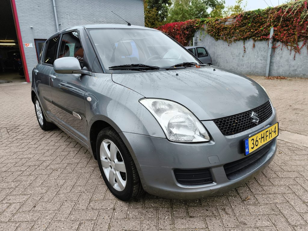 Suzuki Swift 1.3 Comfort, 5 deurs airco