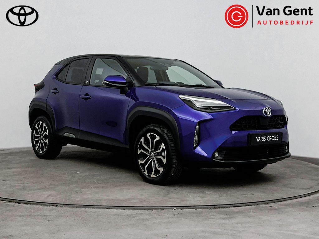 Toyota Yaris Cross 1.5 Hybrid Dynamic | Dodehoek detectie | Parkeersensoren voor/achter | Apple Carplay / Android Auto | Stoel-/stuurverwarming | Adaptive Cruise | Full LED | Keyless | Clima | Camera | 17 inch
