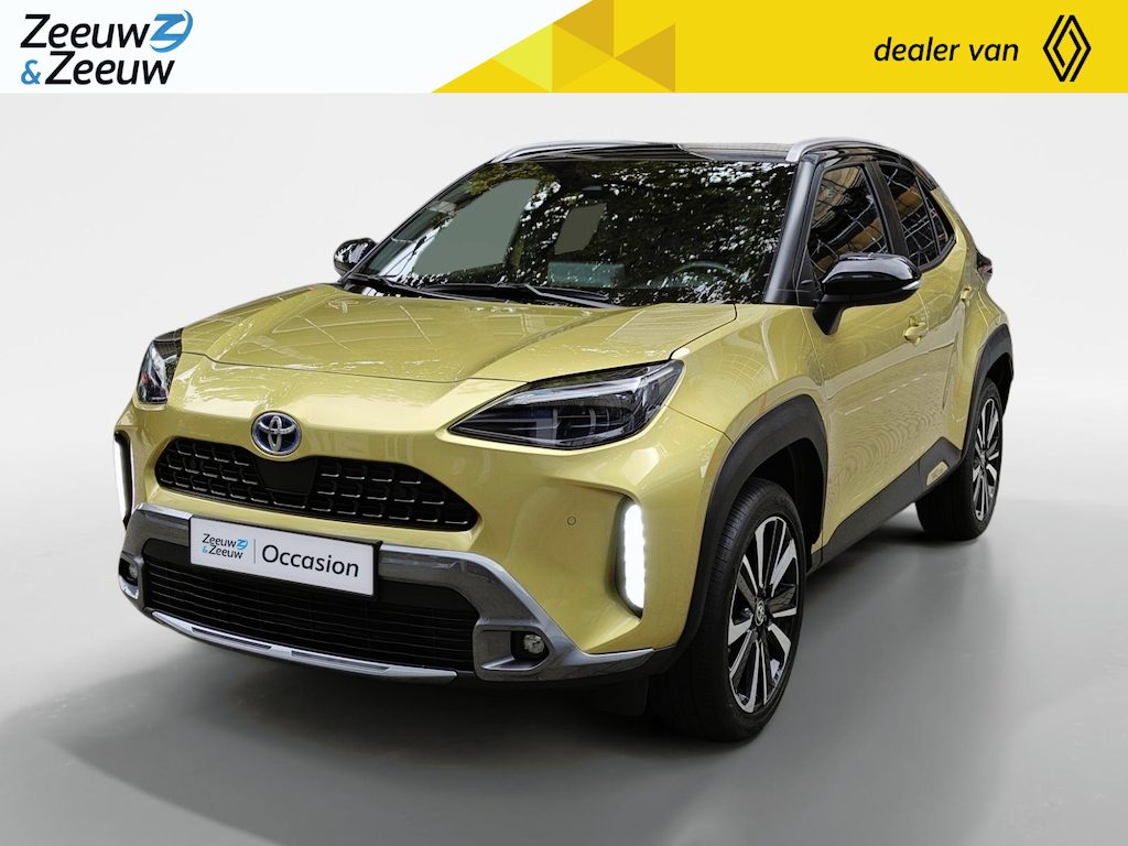 Toyota Yaris Cross 1.5 Hybrid Launch Edition | Slechts 12.000 km! | JBL Audio | Head-Up Display | Adaptieve Cruise Control | Camera | Keyless Entry | Stoel- & Stuurverwarming